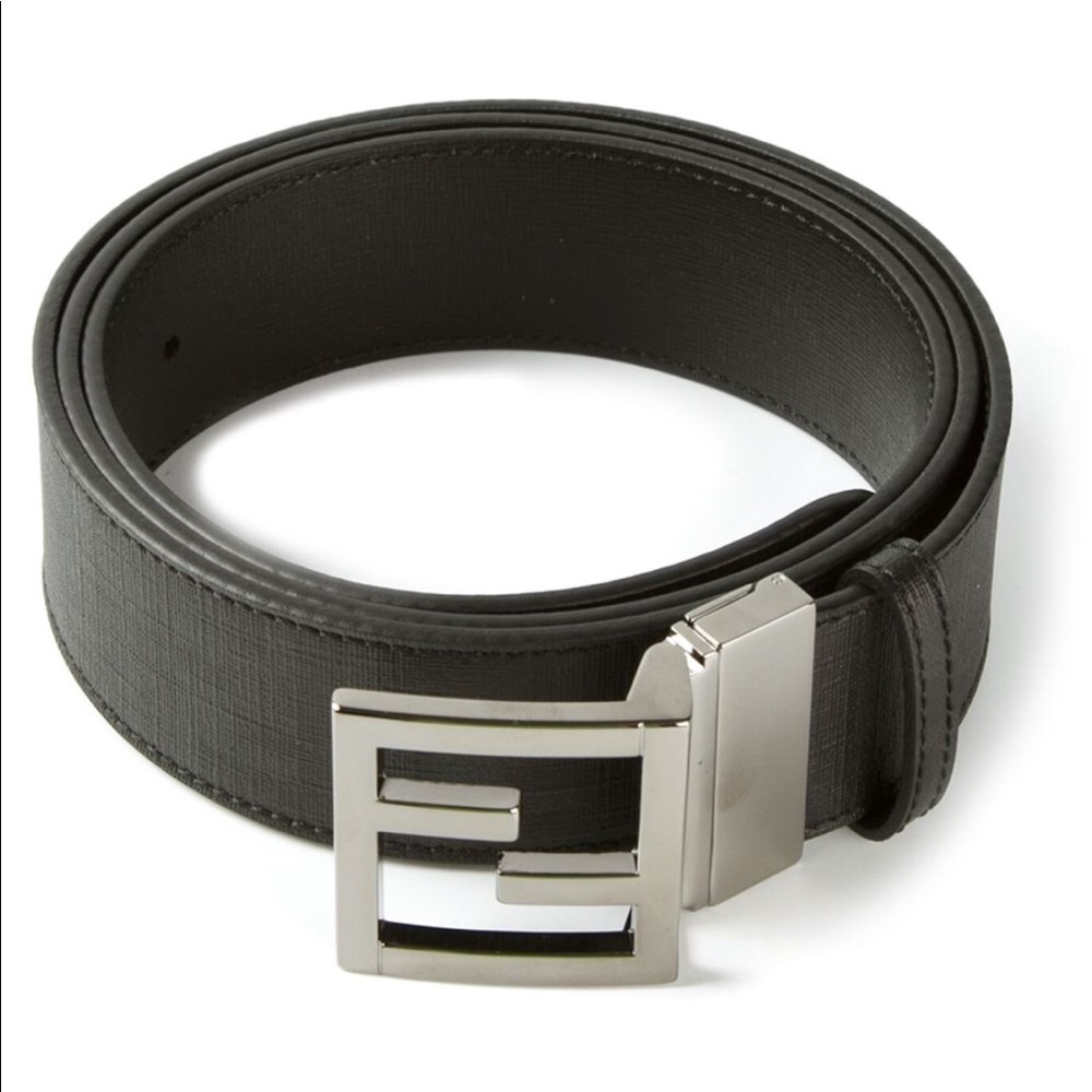 Men’s fendi belt